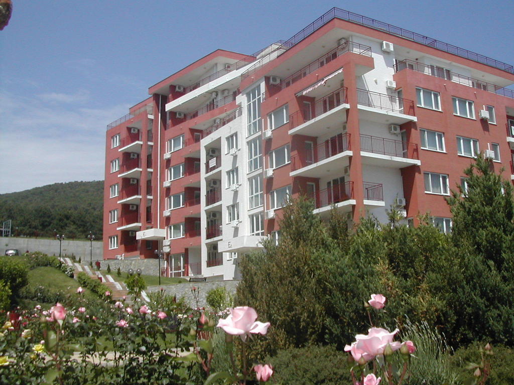 Marina Panorama Grand Resort Private Apartments Sveti Vlas Esterno foto